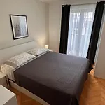 Quiet Apartment-free Parking Daire