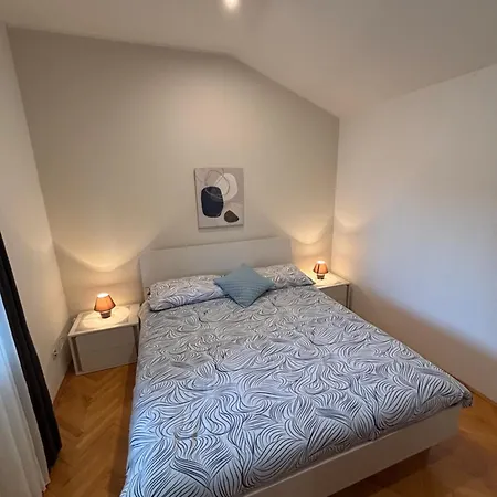 Quiet Apartment-free Parking Apartment Rovinj
