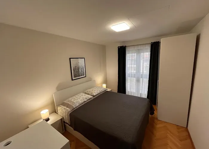 Διαμέρισμα Quiet Apartment-free Parking *