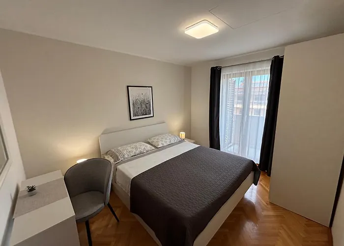 Quiet Apartment-free Parking Διαμέρισμα Ρόβινι