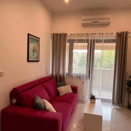דירה Quiet Apartment-free Parking רוביני