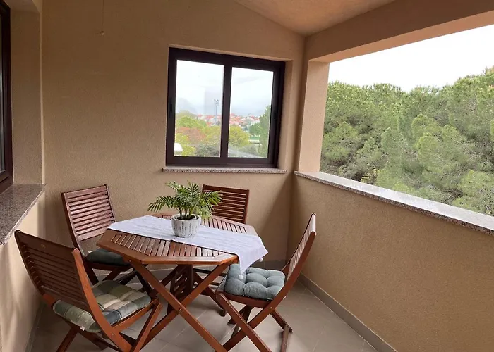 Quiet Apartment-free Parking Lejlighed