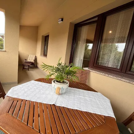 Quiet Apartment-free Parking Ровинь